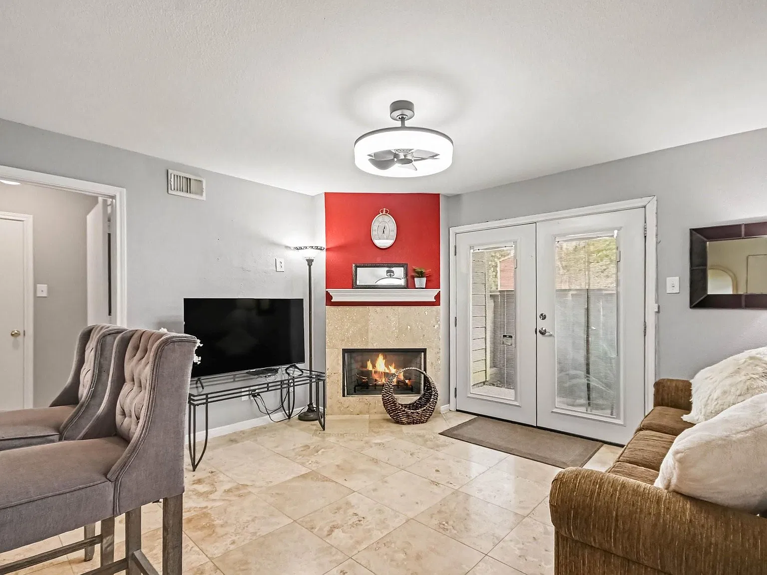 1 bed, 1.0 bath, 636 sqft, $1,500 — Photo 1