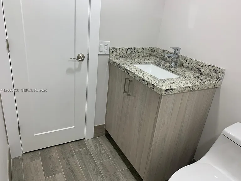 8425 NW 8th St #303 — Photo 10