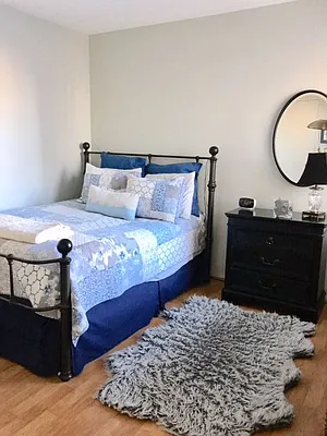 Sold by Compass | media 2