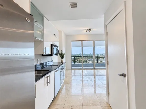 60 SW 13th St, Miami, FL
