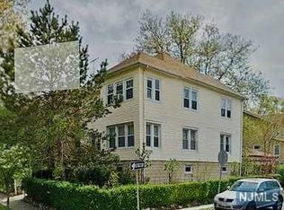 412 Greenmount Ave #1, Cliffside Park, NJ 07010
