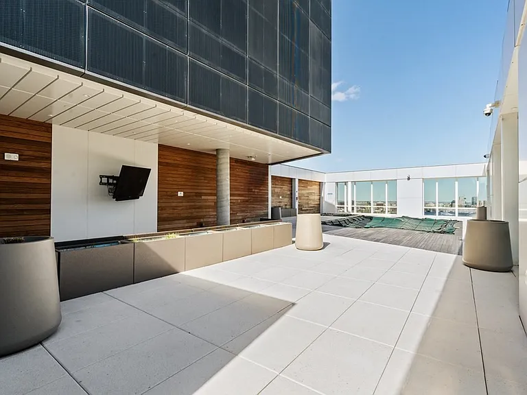 188 Brookline Ave #20E — Photo 19
