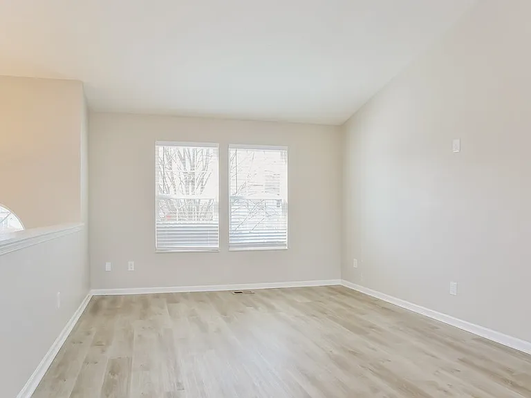 4990 Brice Creek Dr — Photo 5