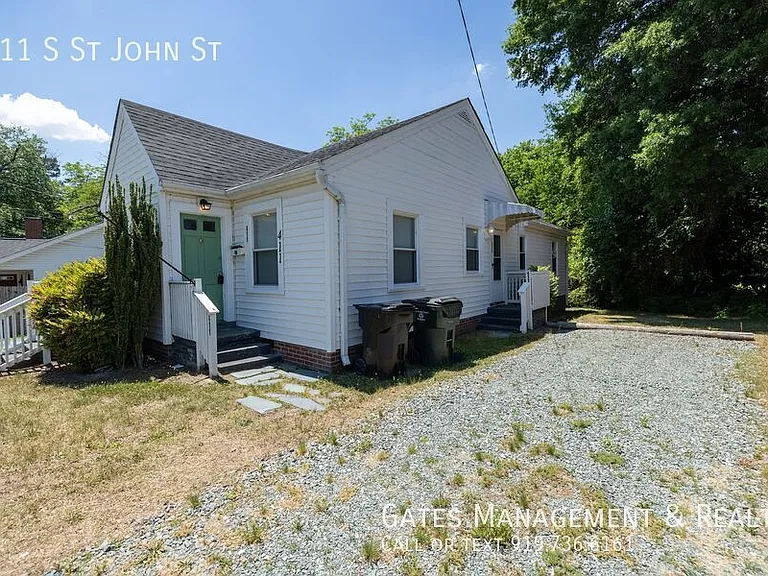 411 S Saint John St — Photo 2