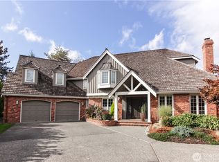 7425 81st Pl SE, Mercer Island, WA 98040