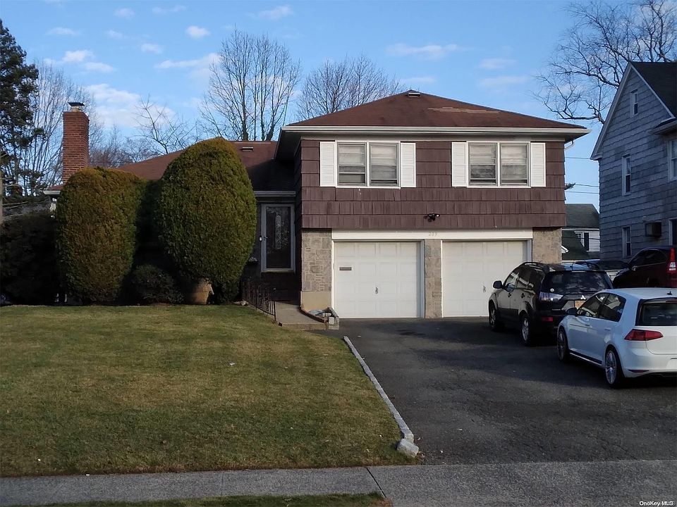 1st image of 209 Nassau Boulevard