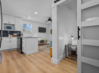 633 Virginia Dr UNIT B, Bradenton, FL 34205