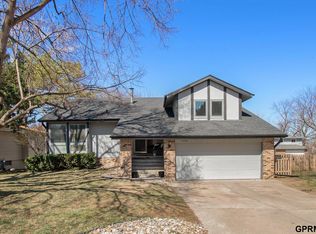 7304 Jefferson St, Ralston, NE 68127