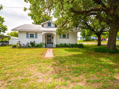 106 E Elm St, Gordon, TX, 76453