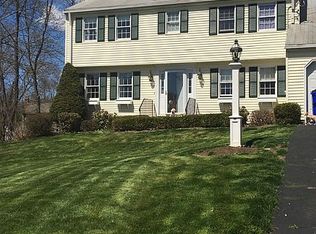 15 Hunters Path, Wethersfield, CT 06109