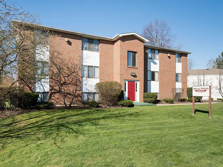6728 Akron Rd #11 — Photo 9