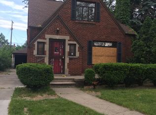 18636 Strathmoor St, Detroit, MI 48235