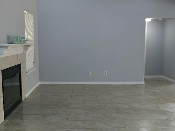 4th image of 6709 El Capitan Cir