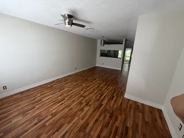 5446 Carrollwood Key Dr — Photo 15