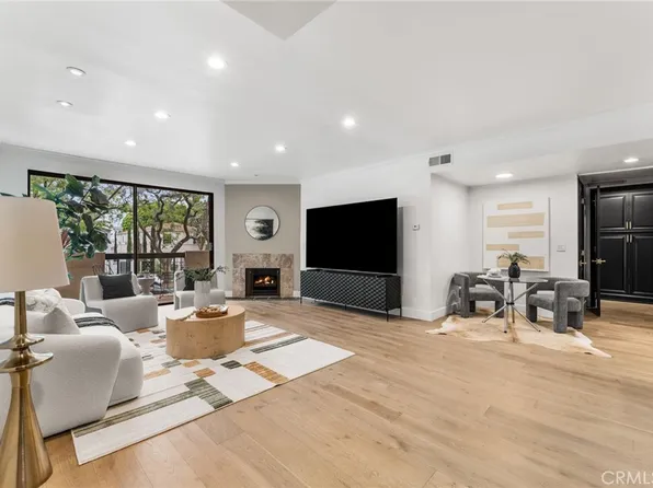 423 N Palm Dr APT 108, Beverly Hills, CA 90210
