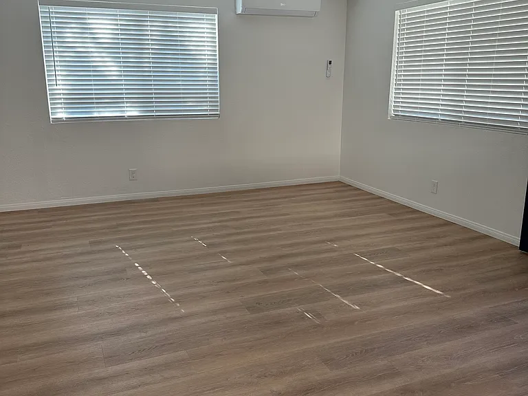 11440 Lambert Ave — Photo 3