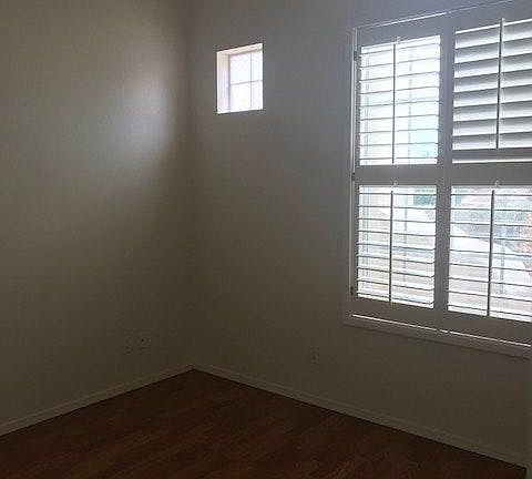 4th image of 1085 San Tropez Ct
