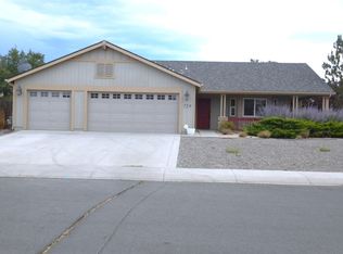 729 Clydesdale Rd, Dayton, NV 89403