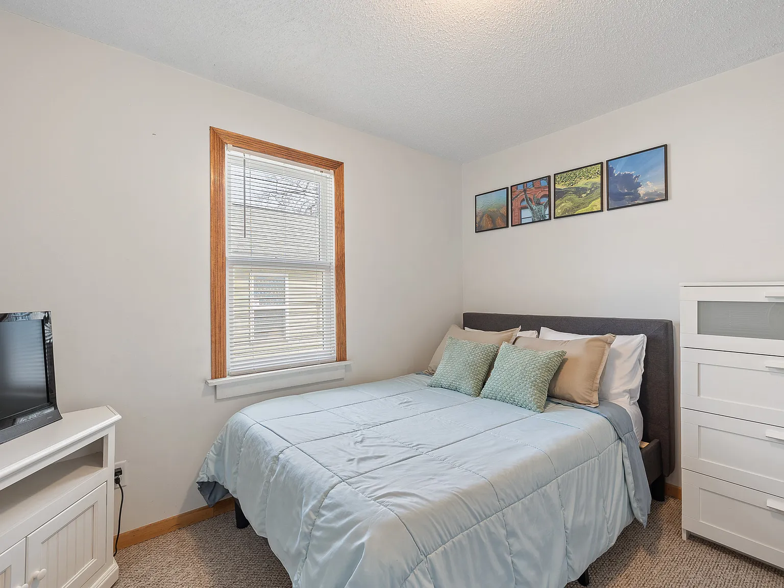 2 bed, $2,500 — Photo 4