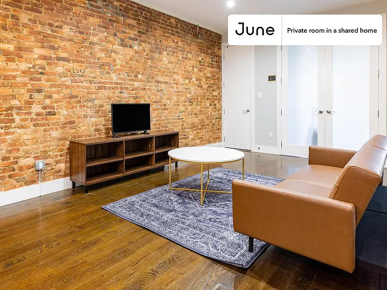 1131 Broadway #A — Photo 12