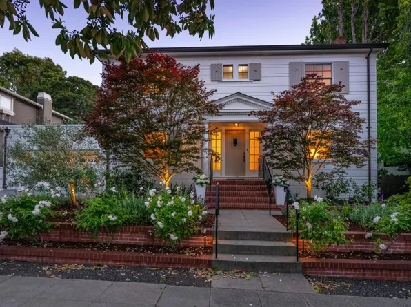 1455 Cabrillo Ave, Burlingame, CA 94010