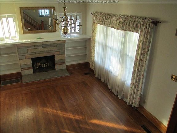 5th image of 509 Montrose Dr
