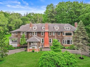 80 Cove Rd, Oyster Bay, NY 11771