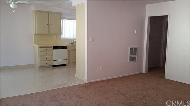 1st image of 722 E Olive Ave