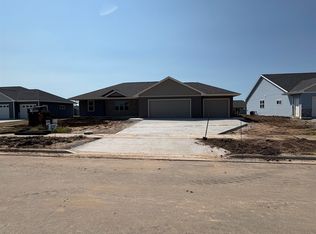 4641 Paul Ln, Green Bay, WI 54313