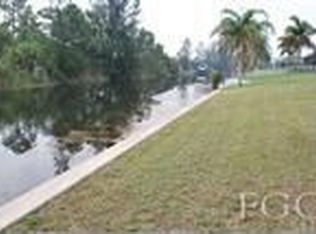 1917 SW 17th Pl, Cape Coral, FL 33991