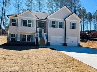 5995 Crowley Dr, Douglasville, GA 30135