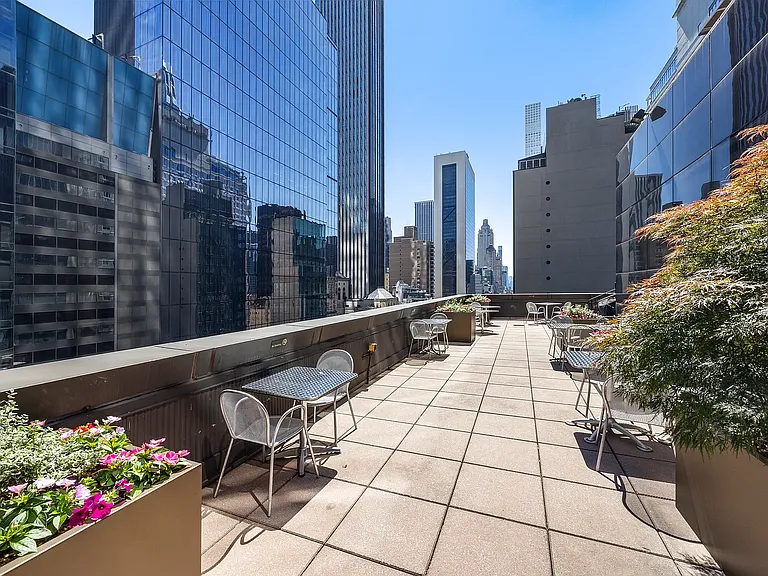 146 W 57th St #49C — Photo 9