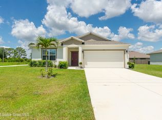 724 San Filippo Dr SE, Palm Bay, FL 32909