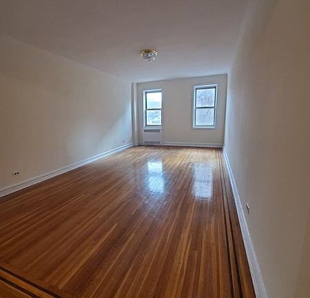 2nd image of 65-41 Saunders St #3D