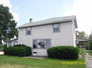 4696 Harriet Ln, Brookville, OH 45309