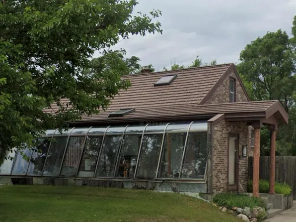 31204 Birchlawn St, Garden City, MI 48135