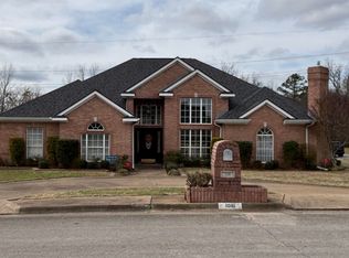 1016 Foley St, Henderson, TX 75654