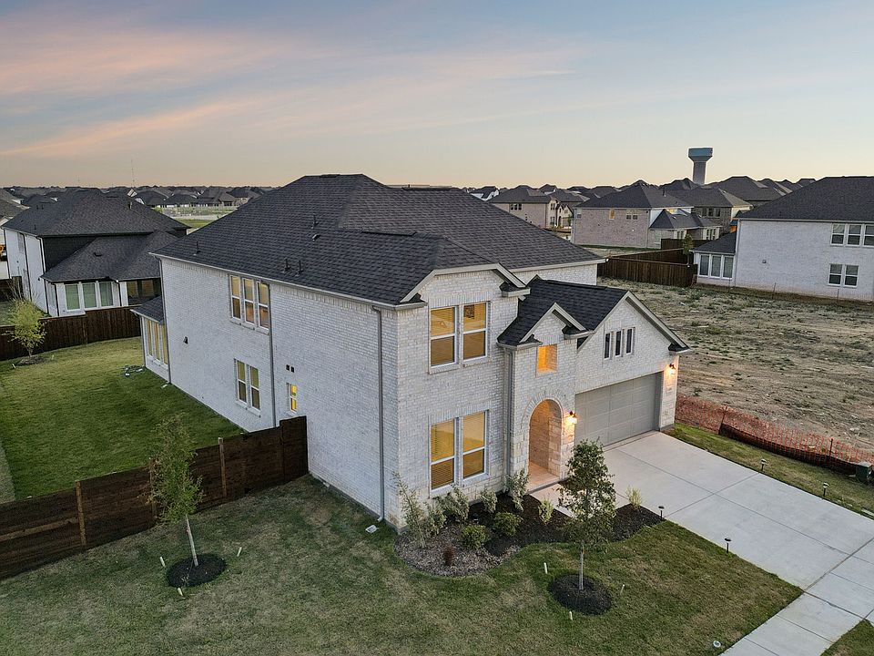 1st image of 1401 Chestnut Dr