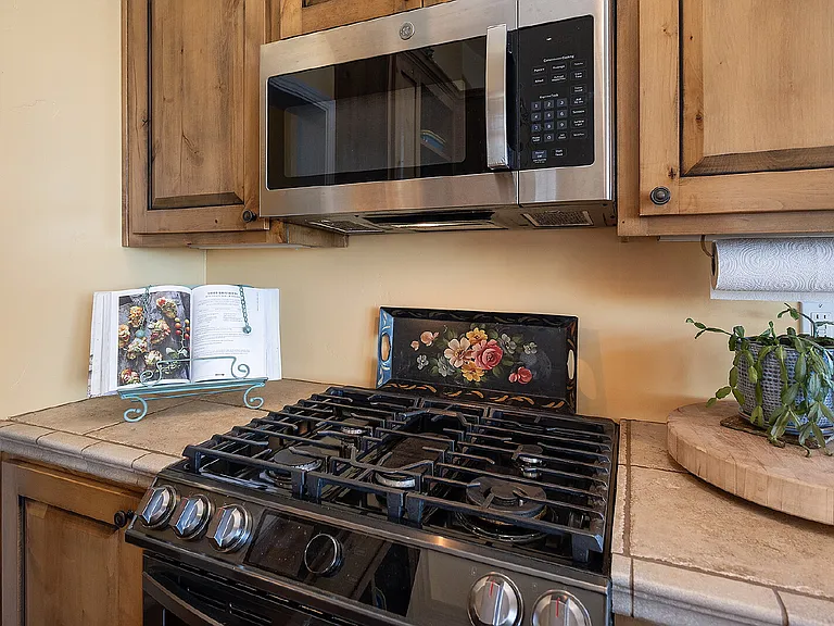 6801 Sagittarius Rd — Photo 10