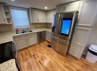 13 Springdale Ave, Meriden, CT 06451