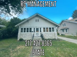 22 S State St, Danville, IL 61832