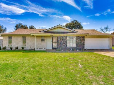 8105 Chapin Rd, Benbrook, TX, 76116
