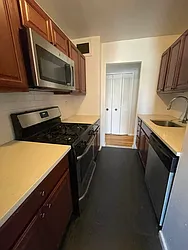 Rented by NYC LUXURY APT RENTALS CO LLC