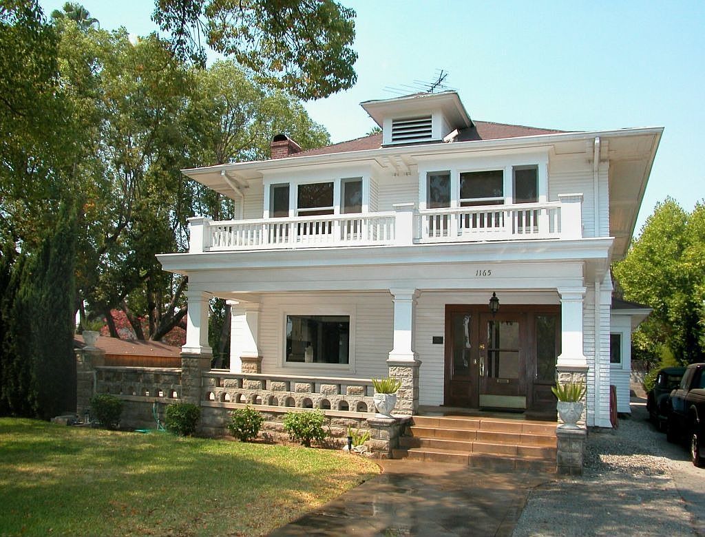 1165 N Los Robles Ave Pasadena Ca 91104 Zillow