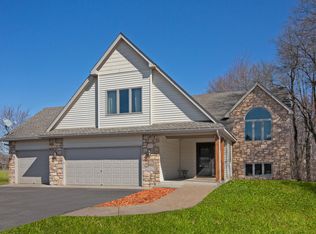 40565 Finley Rd, North Branch, MN 55056