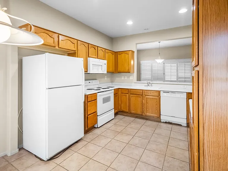15707 W Cimarron Dr — Photo 4