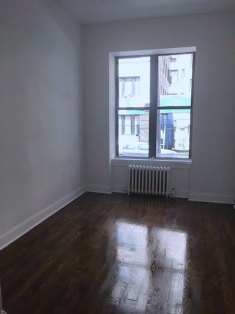 1st image of 210 W 88th St APT W