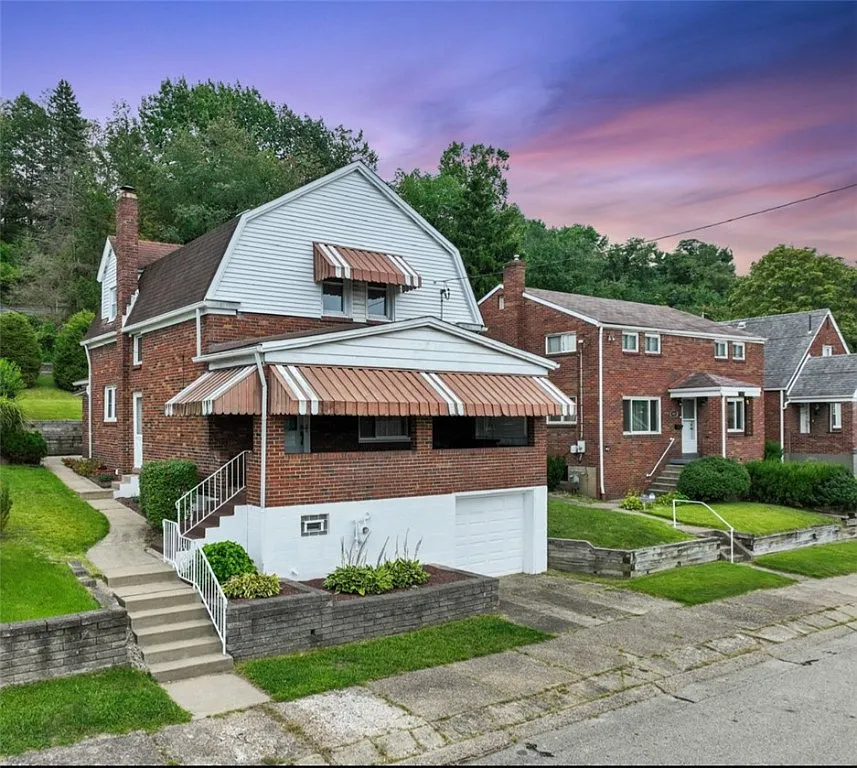 903 Delaware Ave photo 1