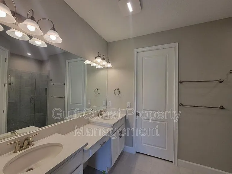5331 Rushmere Ct — Photo 11