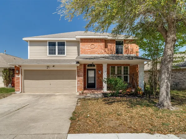 10732 Lipan Trl, Fort Worth, TX 76108